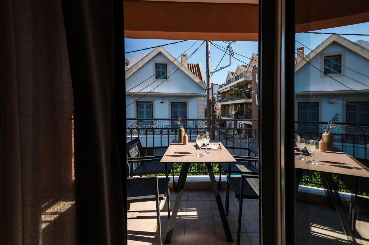 Napier Maisonette 阿尔戈斯托利翁 外观 照片