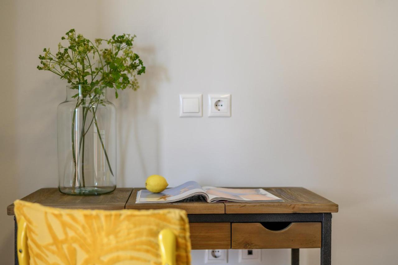 Napier Maisonette 阿尔戈斯托利翁 外观 照片